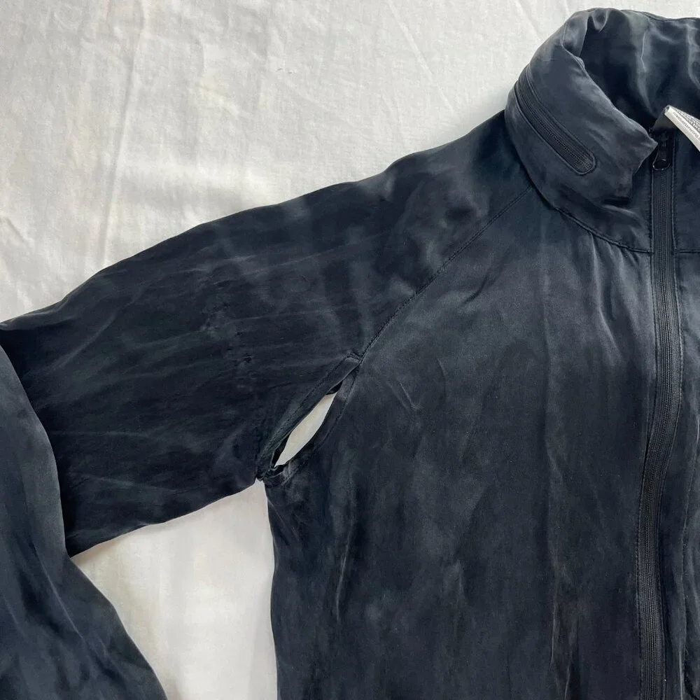 Nike Sportswear Black Silk Lightweight Hooded Jacket w Pockets | Size S